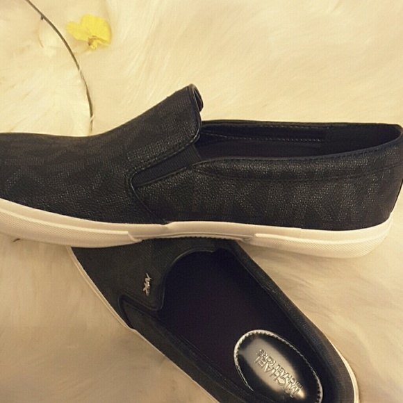 Michael kors Keaton Logo Blk Slip on Sneakers - Picture 7 of 8